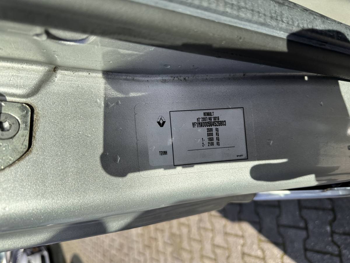 Renault Master Renault Master T35 2.3 dCi 180 L2H2 Energy ( 3-Pers ) *REFRIGERATED | DOUBLE-SLIDINGDOORS | CAMERA | AIRCO | BLINDSPOT | CRUISE | PDC | TOWBAR*