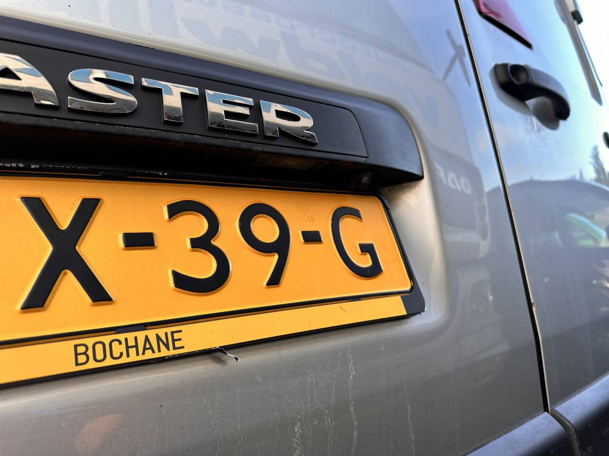 Renault Master Renault Master T35 2.3 dCi 180 L2H2 Energy ( 3-Pers ) *REFRIGERATED | DOUBLE-SLIDINGDOORS | CAMERA | AIRCO | BLINDSPOT | CRUISE | PDC | TOWBAR*