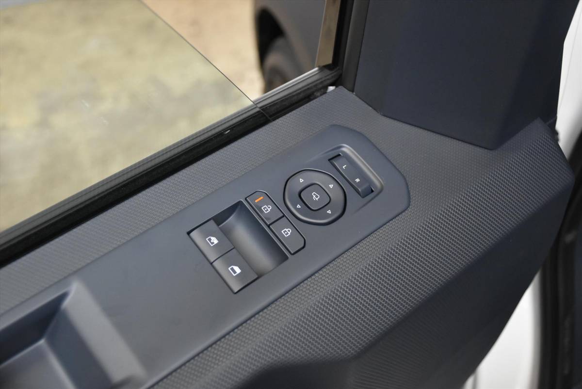 Kia PV5 Kia Pv5 Cargo 51.5 kWh 121pk L2H1 Plus