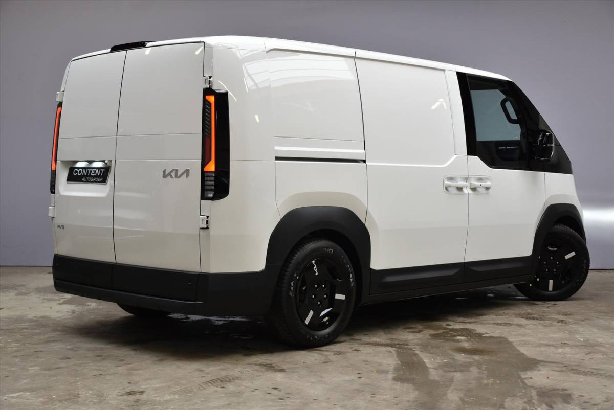 Kia PV5 Kia Pv5 Cargo 43.3 kWh 150pk L2H1 Essential
