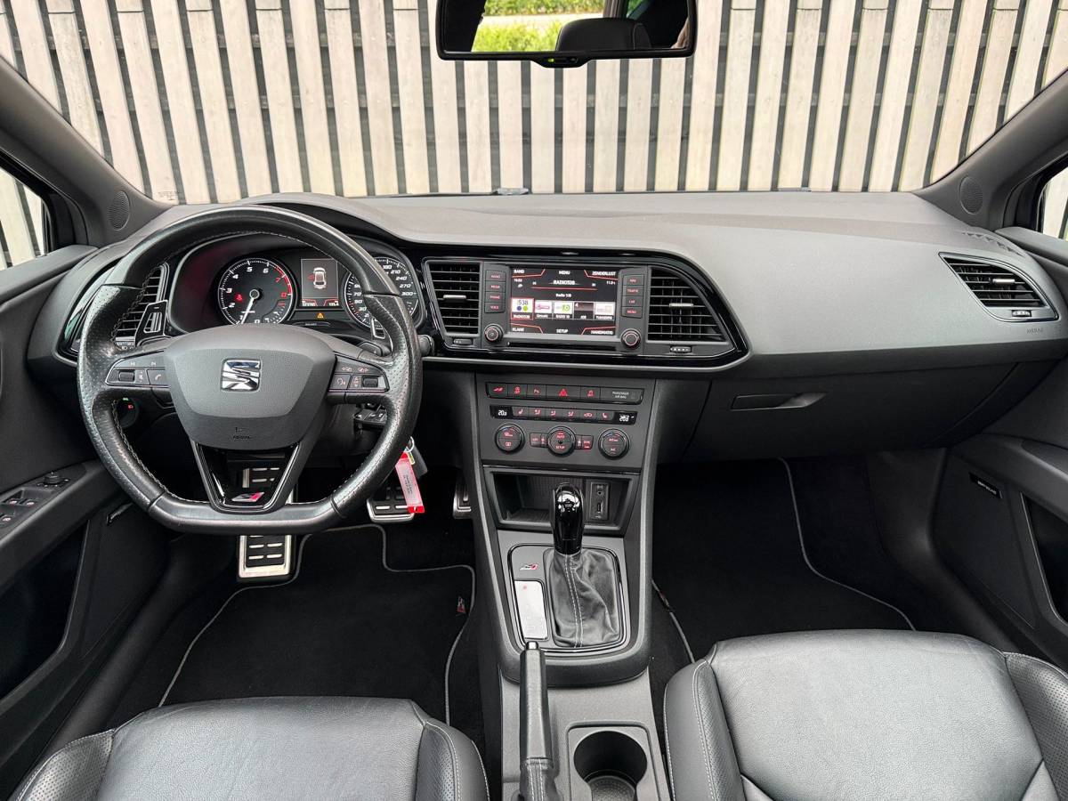 SEAT Leon Seat Leon 2.0 TSI Cupra 380PK /Leer /Pano /Zeer netjes!