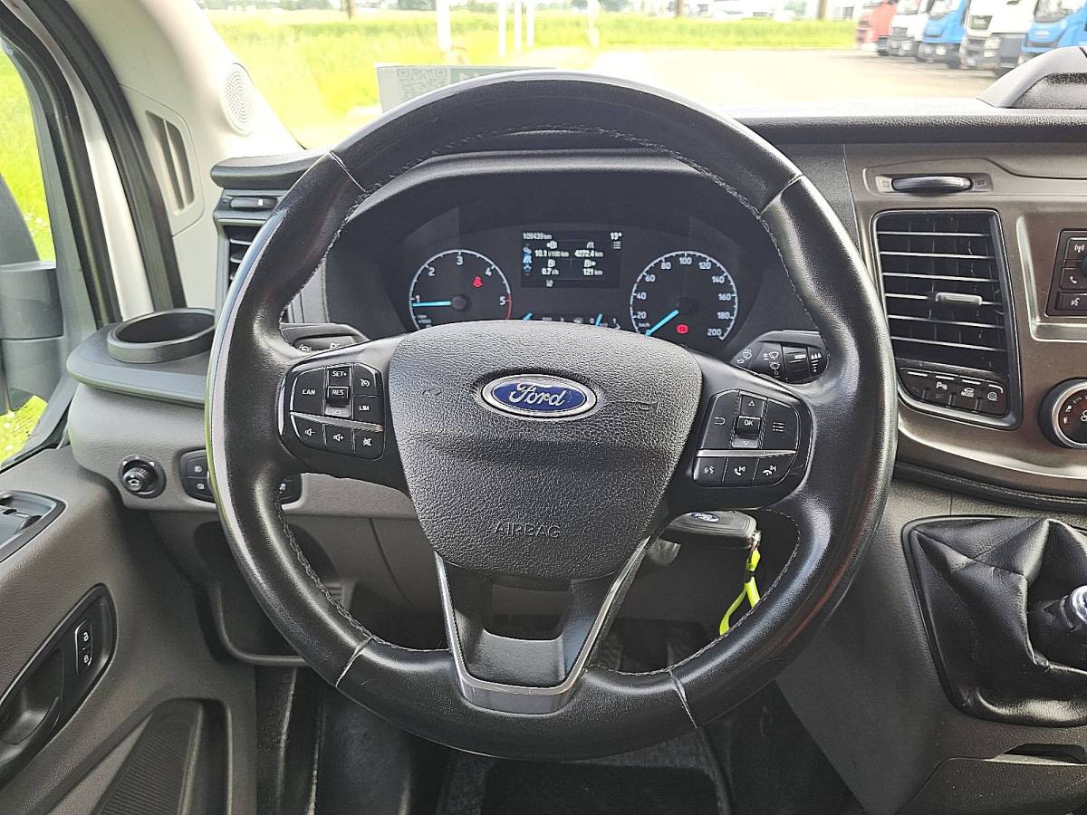 Ford Transit FORD TRANSIT 2.0 l2h2 euro6 trekhaak!