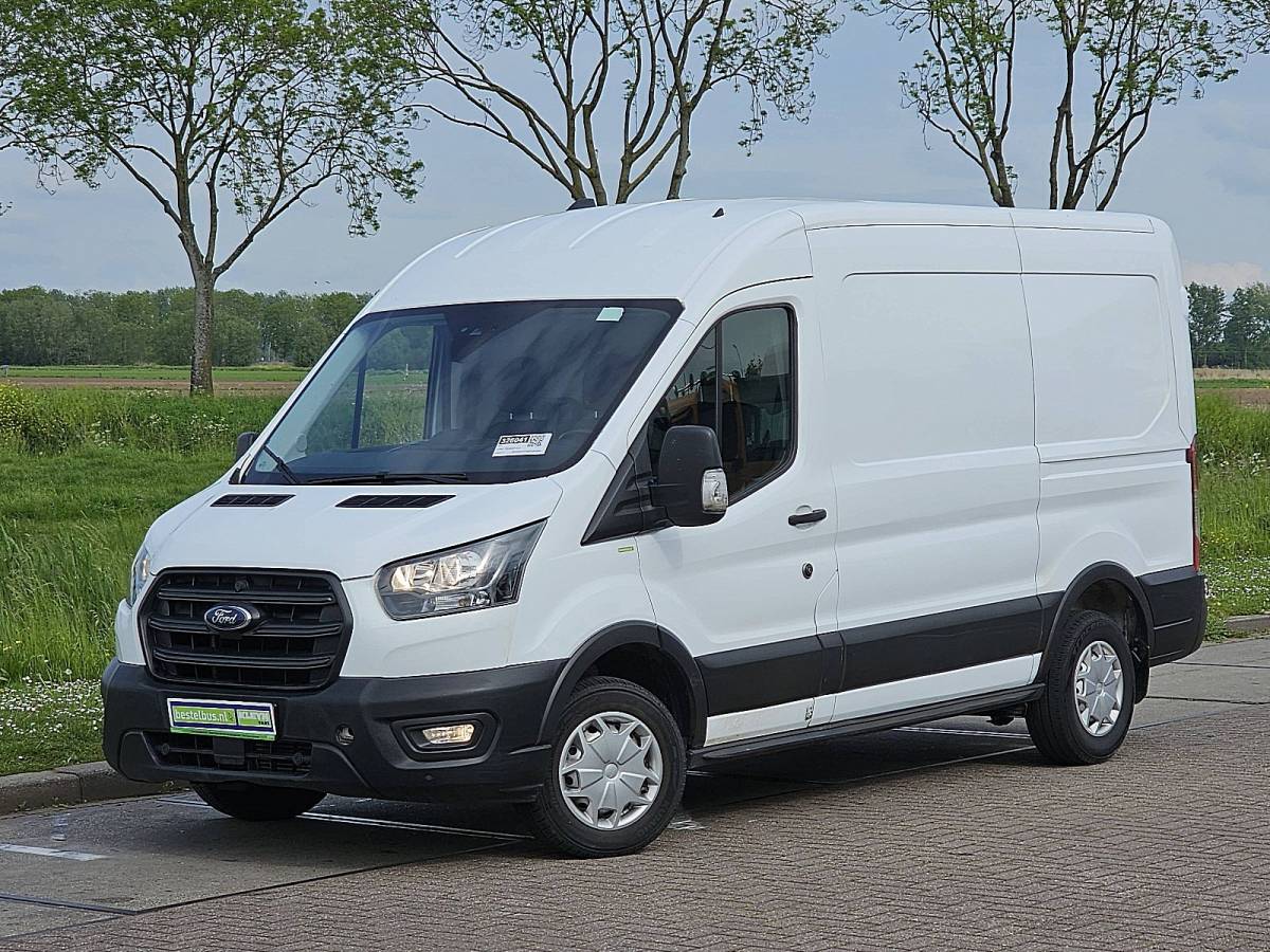 Ford Transit FORD TRANSIT 2.0 l2h2 euro6 trekhaak!