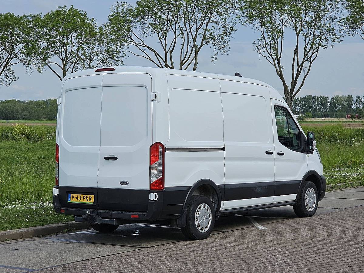 Ford Transit FORD TRANSIT 2.0 l2h2 euro6 trekhaak!