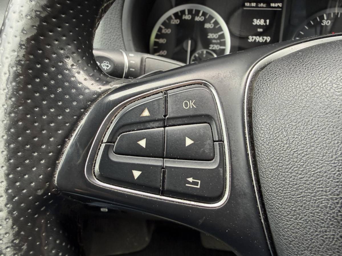 Mercedes-Benz Vito Mercedes-Benz Vito 114 CDI Lang | Trekhaak | Cruise Control | Climate Control | Xenon | Lichtmetalen Velgen |