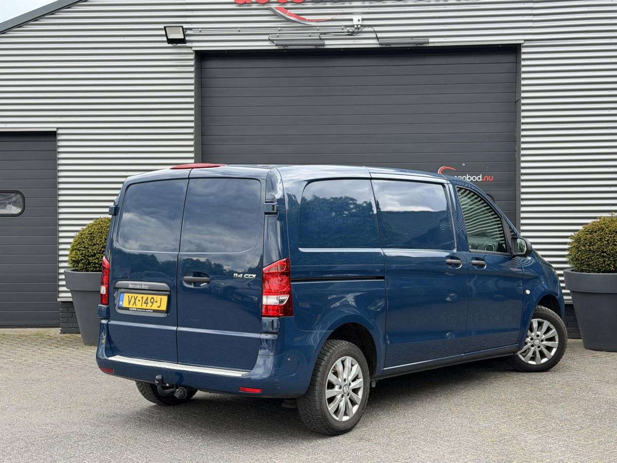 Mercedes-Benz Vito Mercedes-Benz Vito 114 CDI Lang | Trekhaak | Cruise Control | Climate Control | Xenon | Lichtmetalen Velgen |