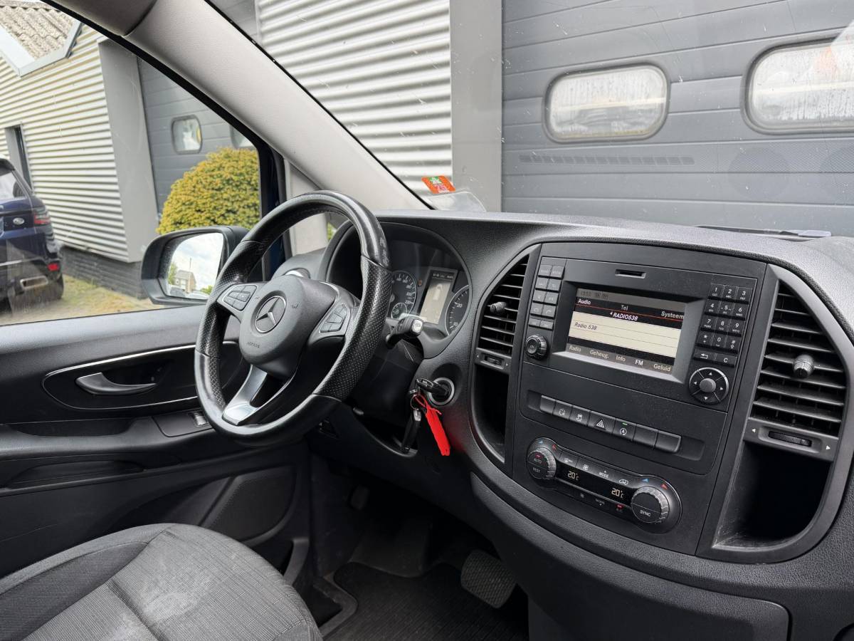 Mercedes-Benz Vito Mercedes-Benz Vito 114 CDI Lang | Trekhaak | Cruise Control | Climate Control | Xenon | Lichtmetalen Velgen |