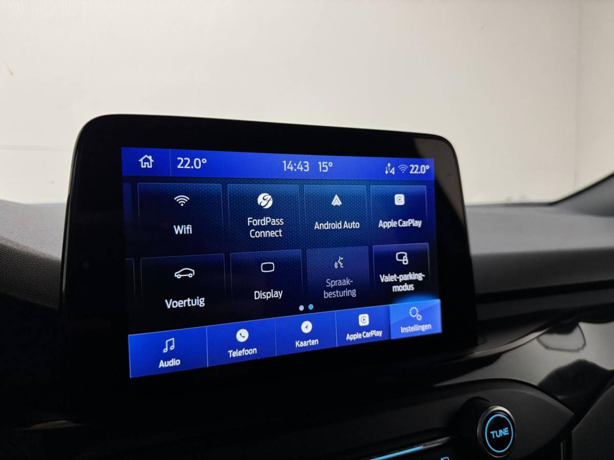 Ford Focus Ford Focus 2.3 EcoBoost ST-3 Pano Camera Recaro Navi Stoelv