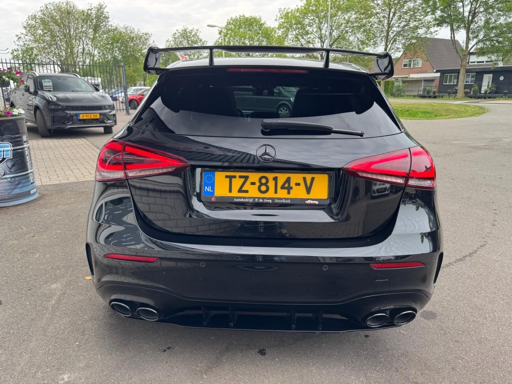 Mercedes-Benz A-Klasse Mercedes-benz A-klasse 200 AMG Aeropakket Panorama Alcantara Camera ACC origineel Nederlands!