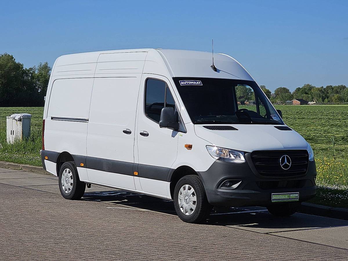 Mercedes-Benz Sprinter MERCEDES-BENZ SPRINTER 317 l2h2 mbux rwd euro6!