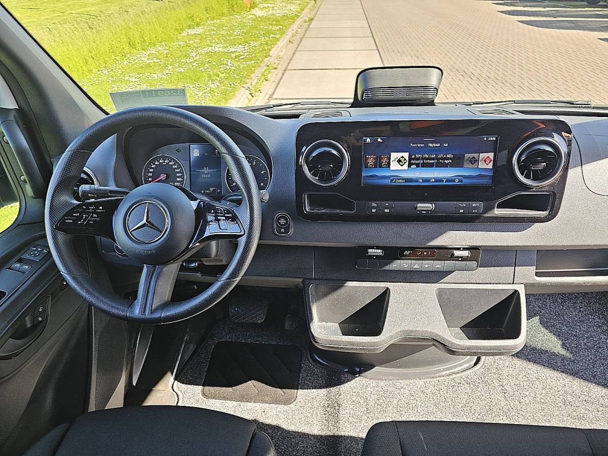 Mercedes-Benz Sprinter MERCEDES-BENZ SPRINTER 317 l2h2 mbux rwd euro6!