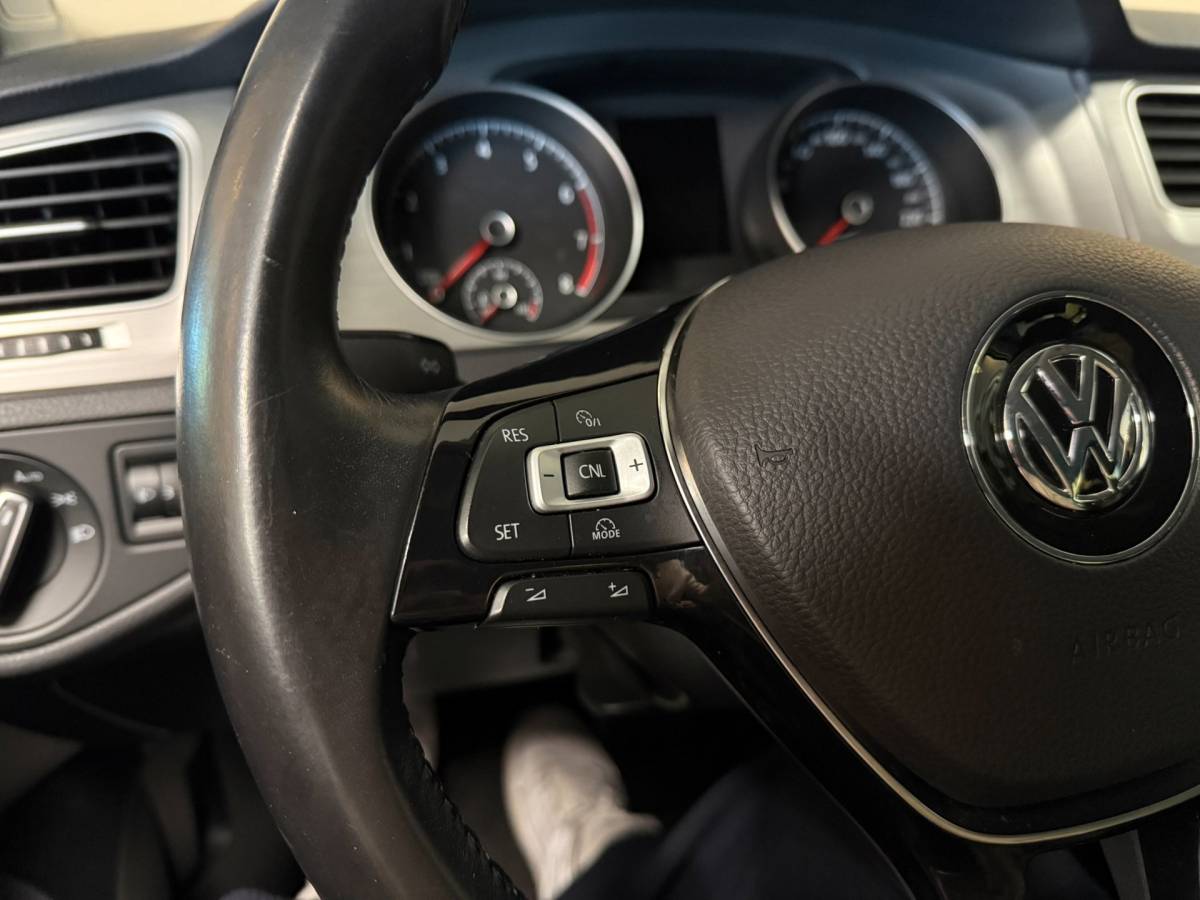Volkswagen Golf Volkswagen Golf 1.0 TSI Connected Series *Automaat* Carplay|Camera|Navi|Cruise|DAB|PDC|NAP
