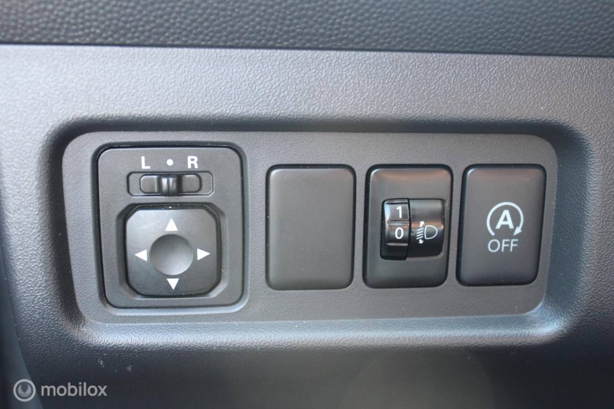 Mitsubishi Space Star Mitsubishi Space Star 1.2 Instyle Leder/Airco/Cruise/Carplay