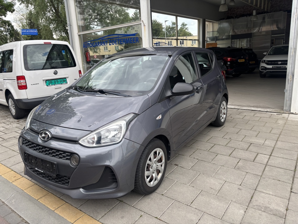 Hyundai i10 Hyundai i10 1.0i i-M. Go! 2017