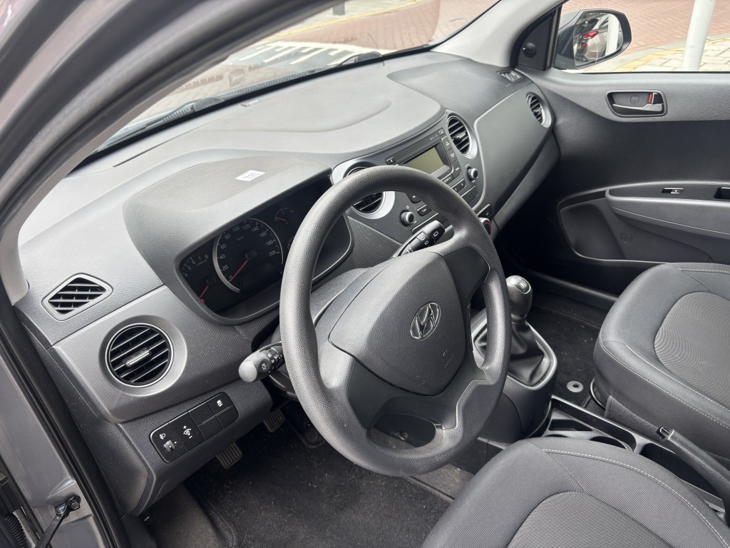 Hyundai i10 Hyundai i10 1.0i i-M. Go! 2017