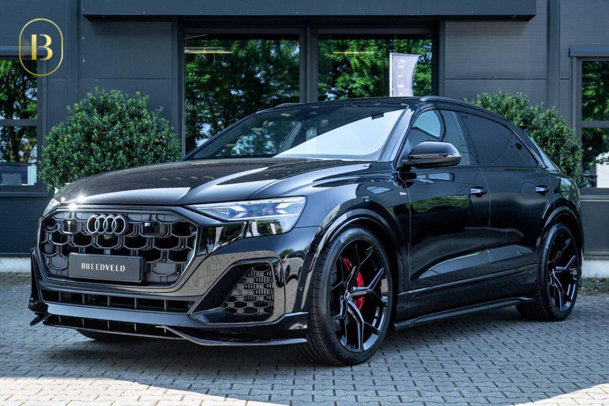 Audi Q8 Audi Q8 60 TFSI e Competition 490pk, Carbon, Full-options 2025