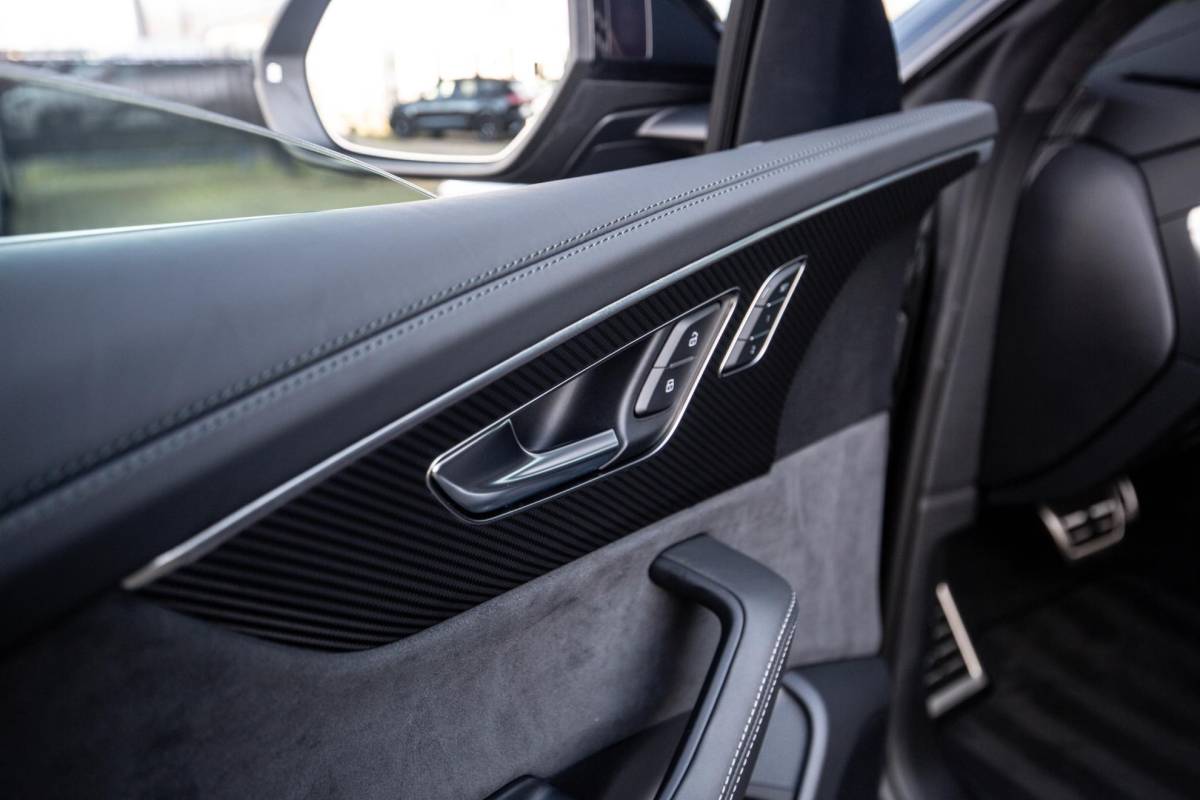 Audi Q8 Audi Q8 60 TFSI e Competition 490pk, Carbon, Full-options 2025