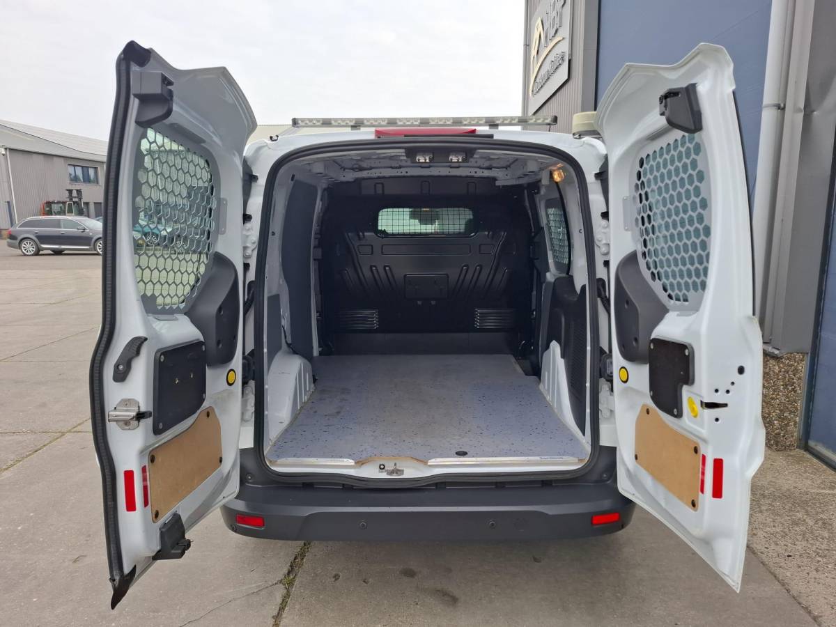 Ford Transit Connect Ford Transit Connect 1.5 TDCi 75kW (T210) LWB Ambiente AIRCO / CRUISE CONTROLE / EURO 6 / PERFECT ONDERDHOUDEN