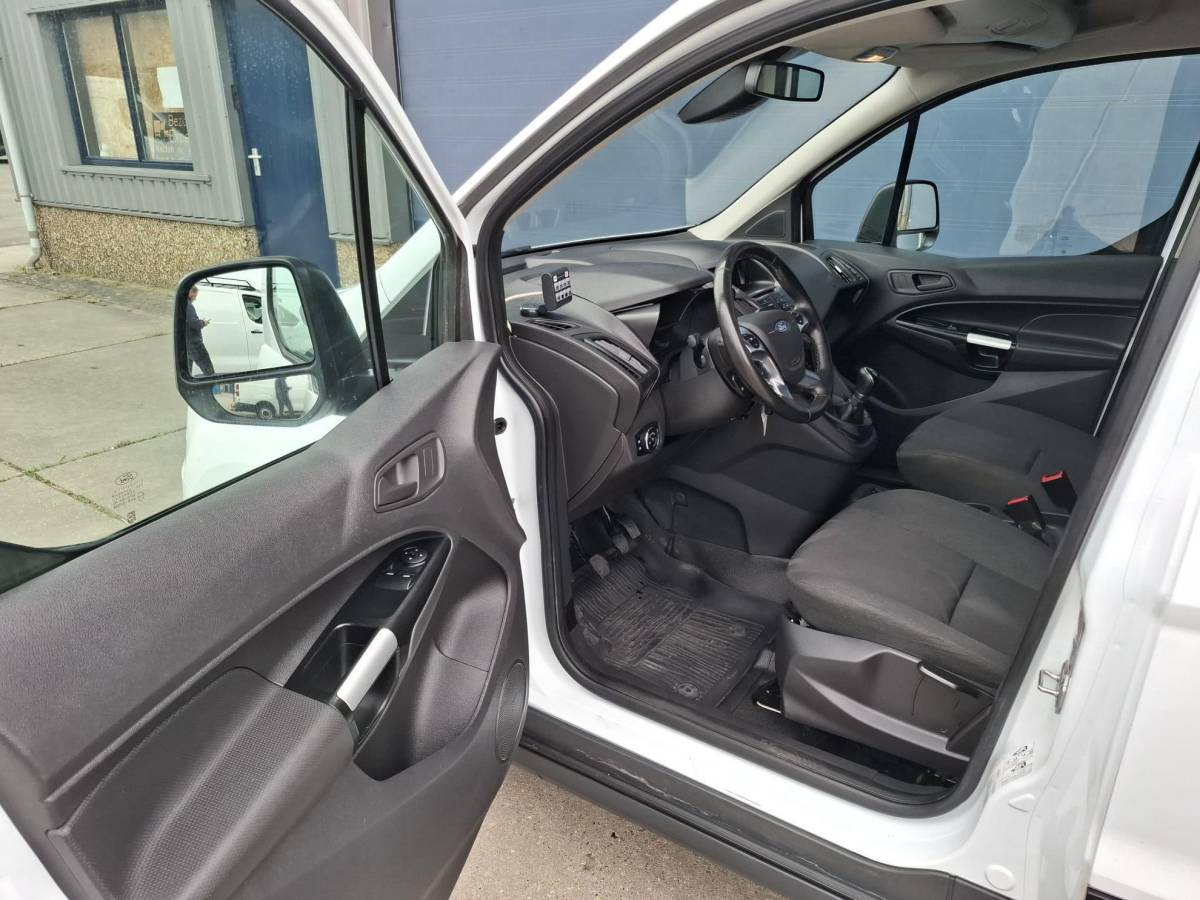 Ford Transit Connect Ford Transit Connect 1.5 TDCi 75kW (T210) LWB Ambiente AIRCO / CRUISE CONTROLE / EURO 6 / PERFECT ONDERDHOUDEN
