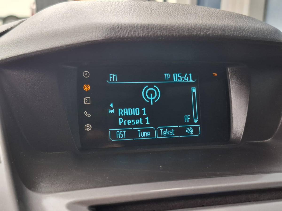 Ford Transit Connect Ford Transit Connect 1.5 TDCi 75kW (T210) LWB Ambiente AIRCO / CRUISE CONTROLE / EURO 6 / PERFECT ONDERDHOUDEN
