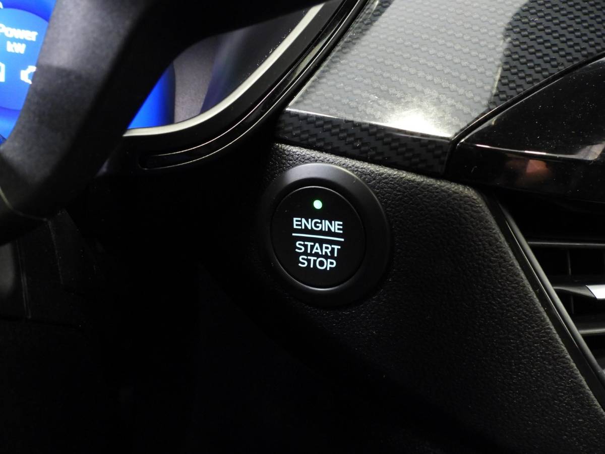 Ford Kuga Ford Kuga 2.5 PHEV Plug-In ST-Line X NAVI/SCHUIFDAK/HEAD-UP/B&O/LED/19″LMV!