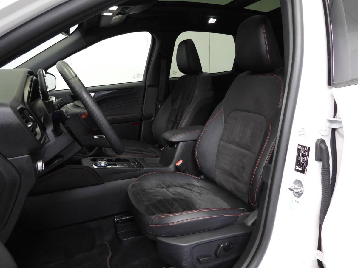 Ford Kuga Ford Kuga 2.5 PHEV Plug-In ST-Line X NAVI/SCHUIFDAK/HEAD-UP/B&O/LED/19″LMV!