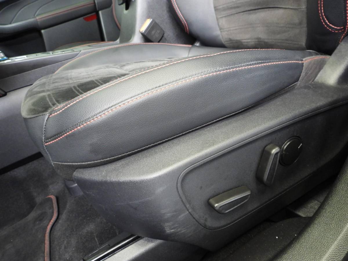 Ford Kuga Ford Kuga 2.5 PHEV Plug-In ST-Line X NAVI/SCHUIFDAK/HEAD-UP/B&O/LED/19″LMV!