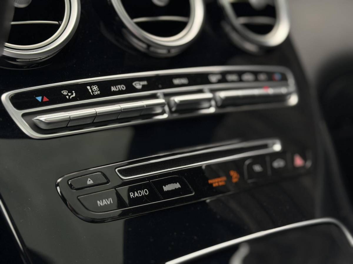 Mercedes-Benz GLC Mercedes GLC-klasse 250 4MATIC Premium 1e eigenaar| Trekhaak