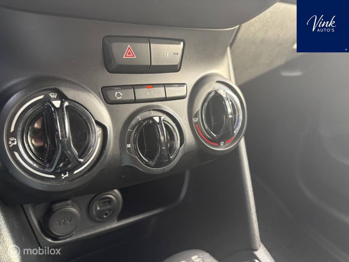 Peugeot 208 Peugeot 208 1.2 PureTech Blue Lion | NAV | LM Velgen | 5 Deurs | APK 5-2027