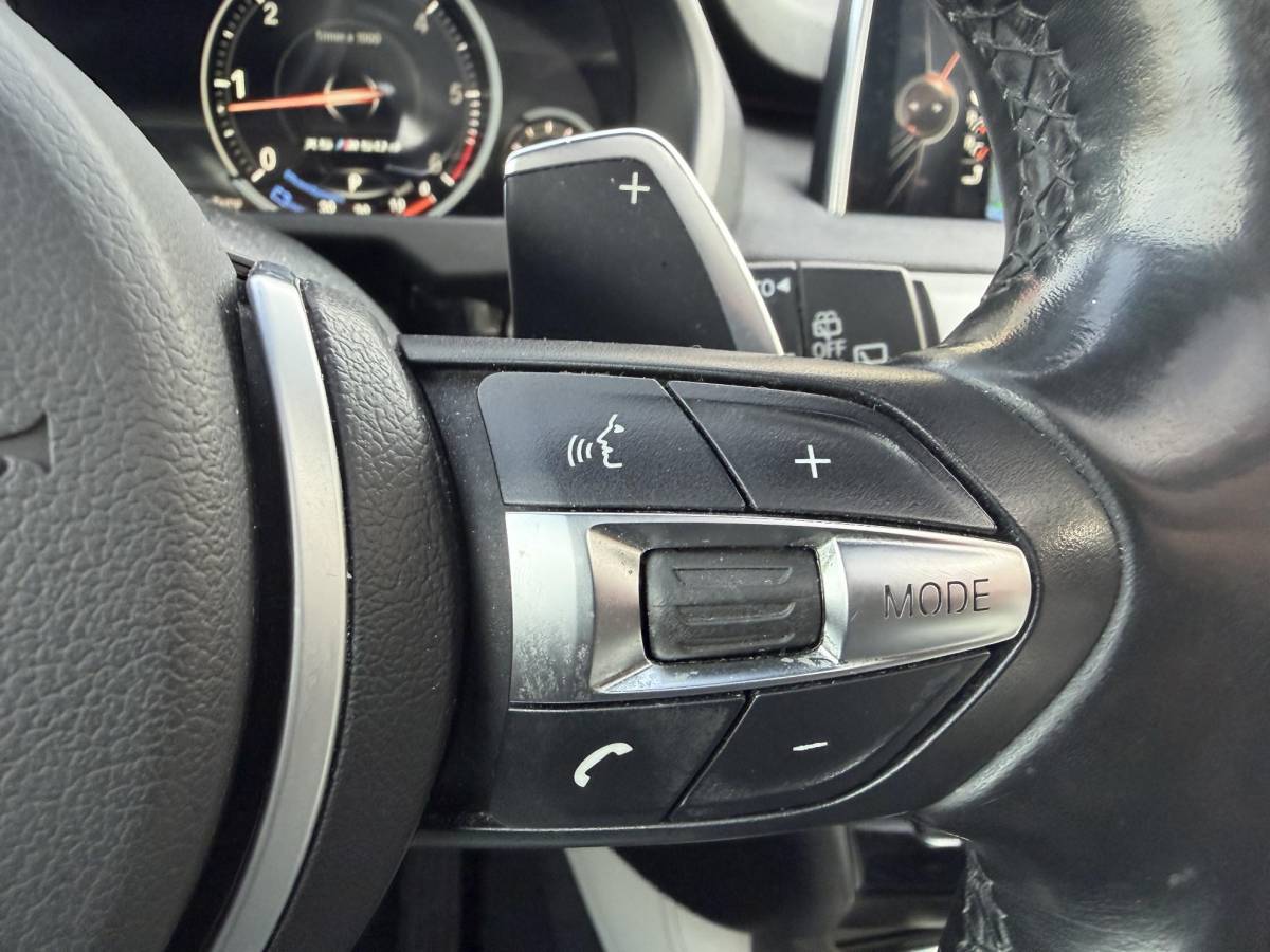 BMW X5 BMW X5 M50d | Panoramadak | Head-Up Display | Camera | Harmon Kardon | Elektrische Achterklep |