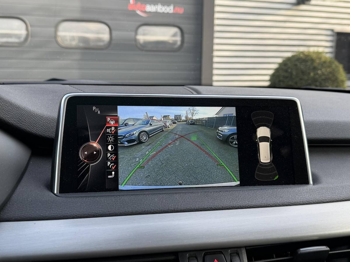 BMW X5 BMW X5 M50d | Panoramadak | Head-Up Display | Camera | Harmon Kardon | Elektrische Achterklep |