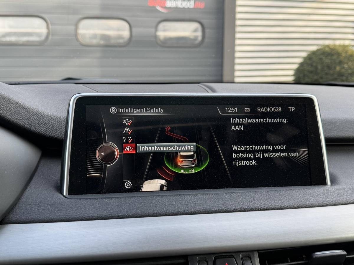 BMW X5 BMW X5 M50d | Panoramadak | Head-Up Display | Camera | Harmon Kardon | Elektrische Achterklep |