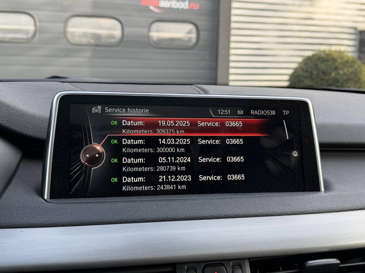 BMW X5 BMW X5 M50d | Panoramadak | Head-Up Display | Camera | Harmon Kardon | Elektrische Achterklep |