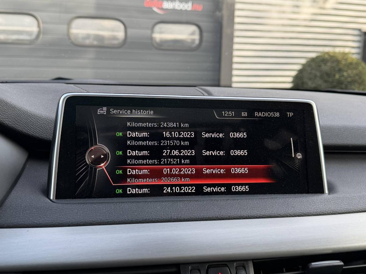 BMW X5 BMW X5 M50d | Panoramadak | Head-Up Display | Camera | Harmon Kardon | Elektrische Achterklep |