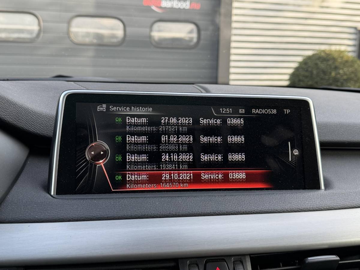 BMW X5 BMW X5 M50d | Panoramadak | Head-Up Display | Camera | Harmon Kardon | Elektrische Achterklep |