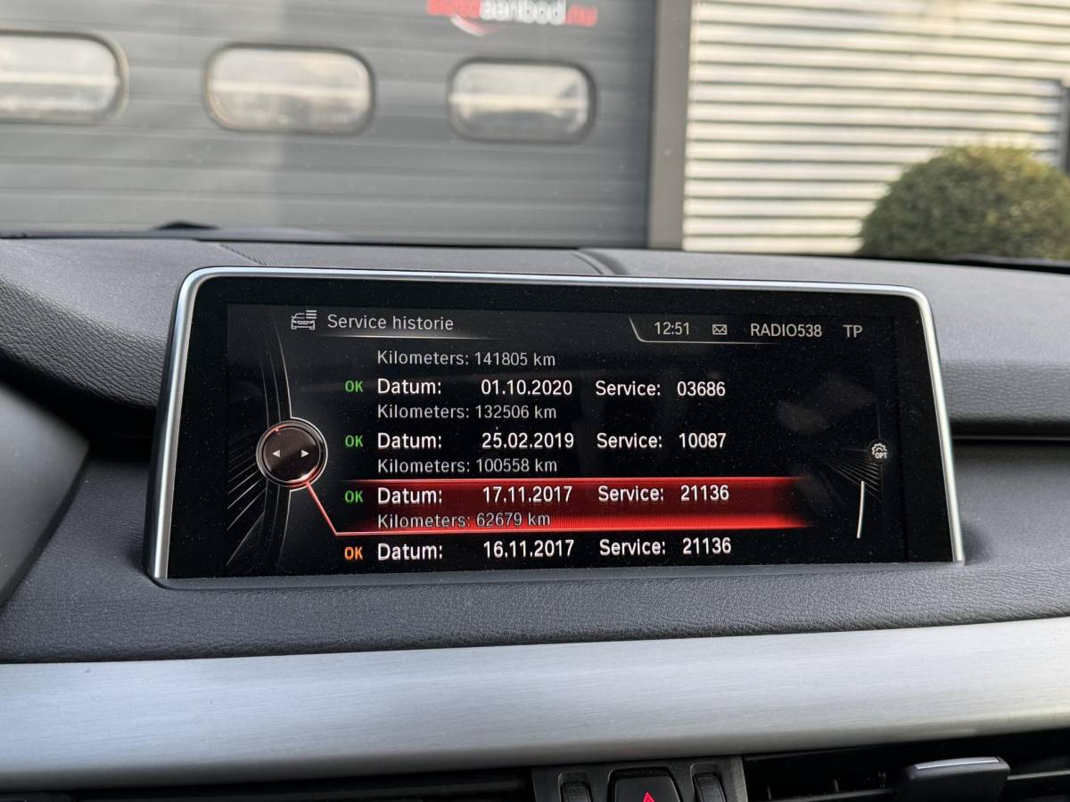 BMW X5 BMW X5 M50d | Panoramadak | Head-Up Display | Camera | Harmon Kardon | Elektrische Achterklep |