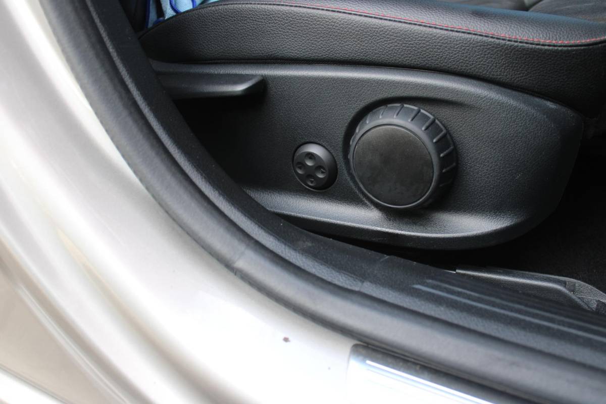 Mercedes-Benz A-Klasse Mercedes-Benz A-klasse 220 190PK AUTOMAAT BUSINESS SOLUTION AMG | PANORAMA SCHUIF/KANTEL DAK | SFEER VERLICHTING VOOR + ACHTER | STOEL VERWARMING OP BEIDE VOORSTOELEN | MULTIBEAM LED KOPLAMPEN | ACHTERUITRIJ CAMERA | APPLE CARPLAY/ANDROID AUTO | NAVIGATIE | CRUISE CONTROL | NIGHT PAKKET | VERKEERSLICHTEN WEERGAVE | 17″ LICHTMETALEN VELGEN AMG | HEMELBEKLEDING ZWART | MBUX MULTIMEDIA SYSTEEM | SPORTSTOELEN | PARKEERSENSOREN VOOR + ACHTER | DRAADLOZE TELEFOONLADER |
