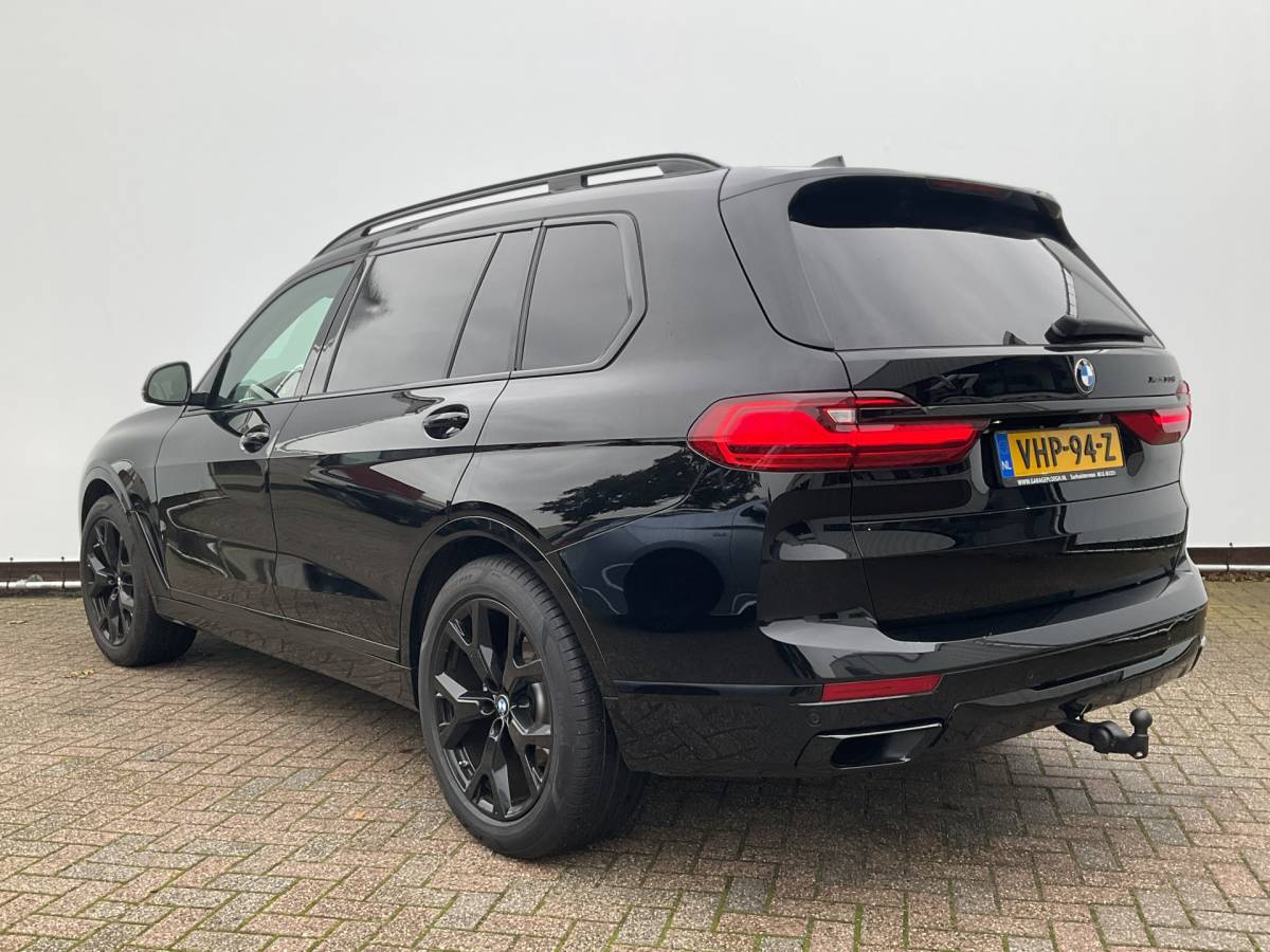 BMW  BMW X7 xDrive 30D VAN High Executive Pano.dak Leer Trekhaak Grijskenteken