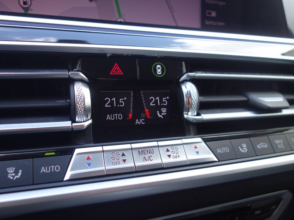 BMW  BMW X7 xDrive 30D VAN High Executive Pano.dak Leer Trekhaak Grijskenteken