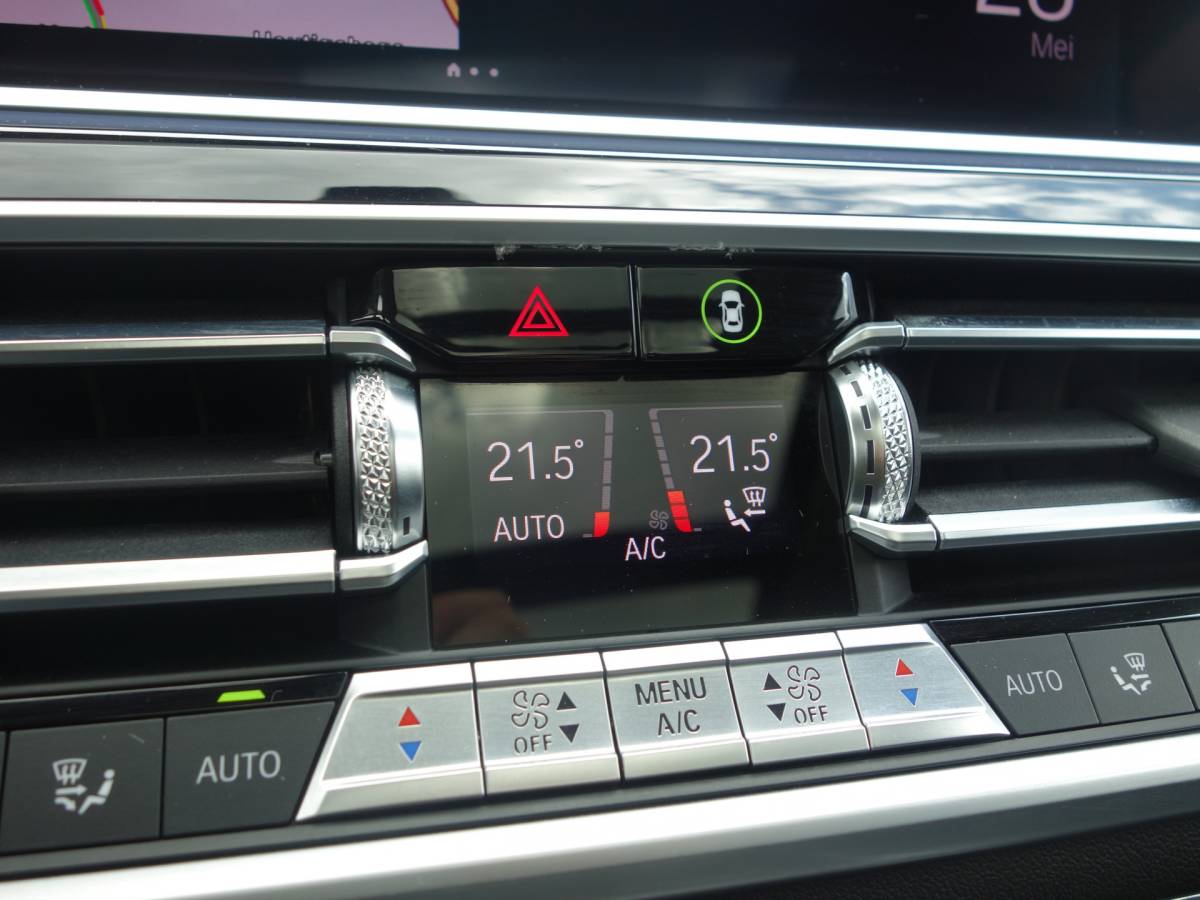 BMW  BMW X7 xDrive 30D VAN High Executive Pano.dak Leer Trekhaak Grijskenteken