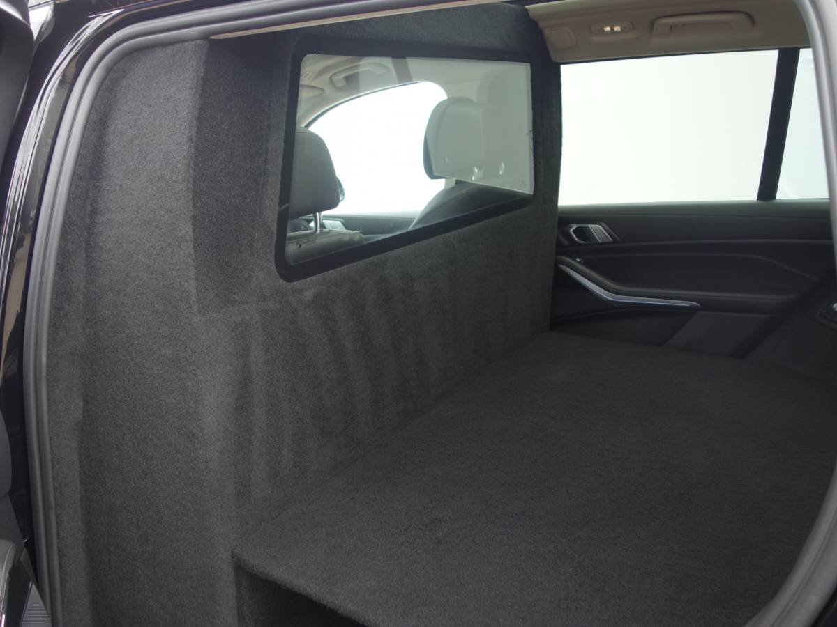 BMW  BMW X7 xDrive 30D VAN High Executive Pano.dak Leer Trekhaak Grijskenteken