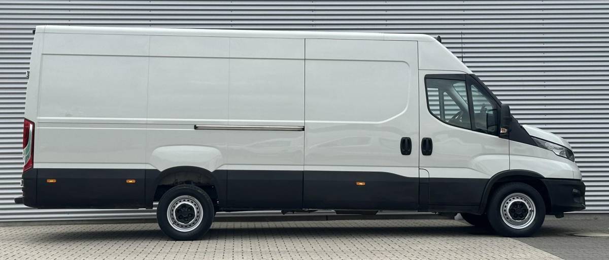 Iveco Daily Iveco Daily 35S14V 2.3 410L L4H2 SUPER LANG