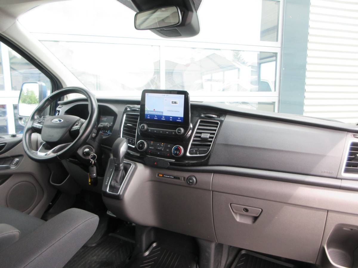 Ford Transit Custom Ford TRANSIT CUSTOM L1H1 130pk, Autmaat, DC, dubbel cabine, Airco, Navigatie, Camera.