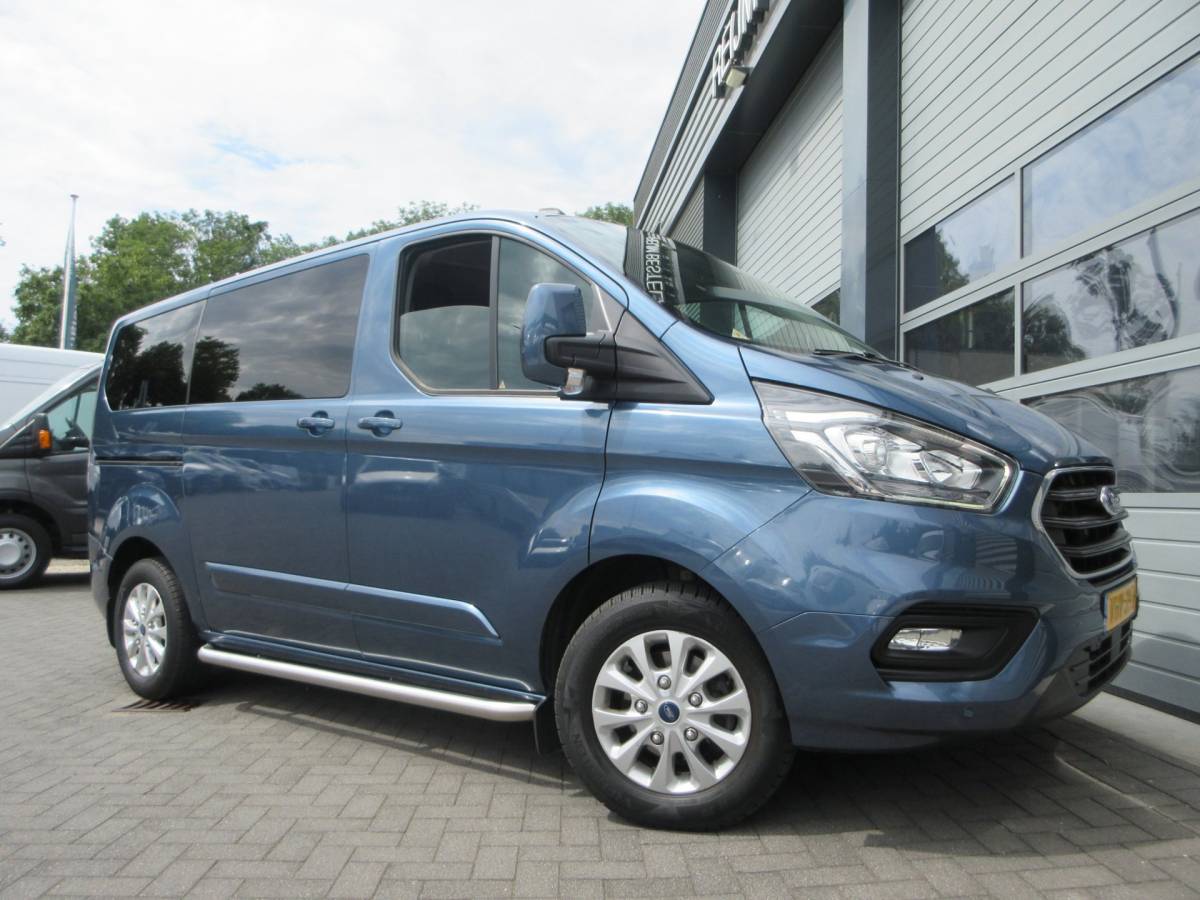 Ford Transit Custom Ford TRANSIT CUSTOM L1H1 130pk, Autmaat, DC, dubbel cabine, Airco, Navigatie, Camera.