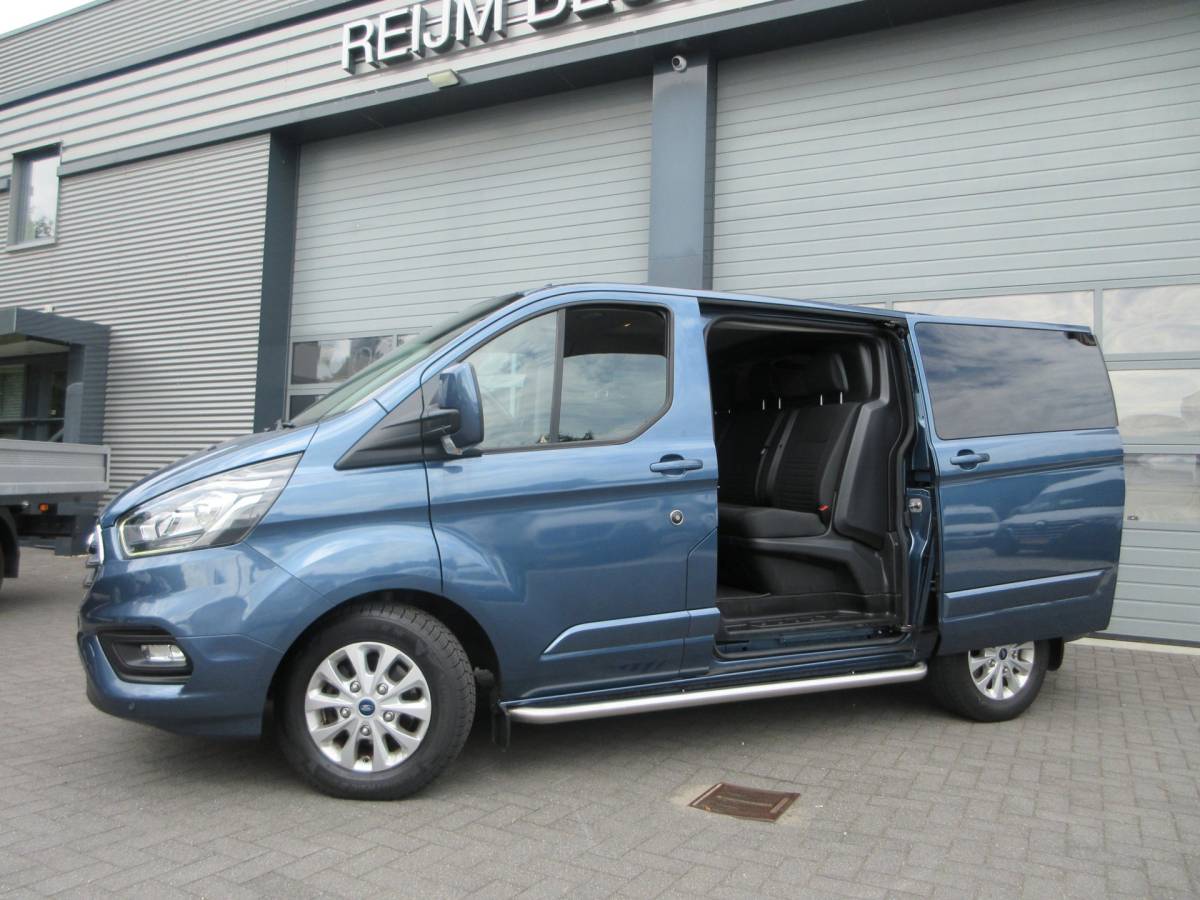 Ford Transit Custom Ford TRANSIT CUSTOM L1H1 130pk, Autmaat, DC, dubbel cabine, Airco, Navigatie, Camera.