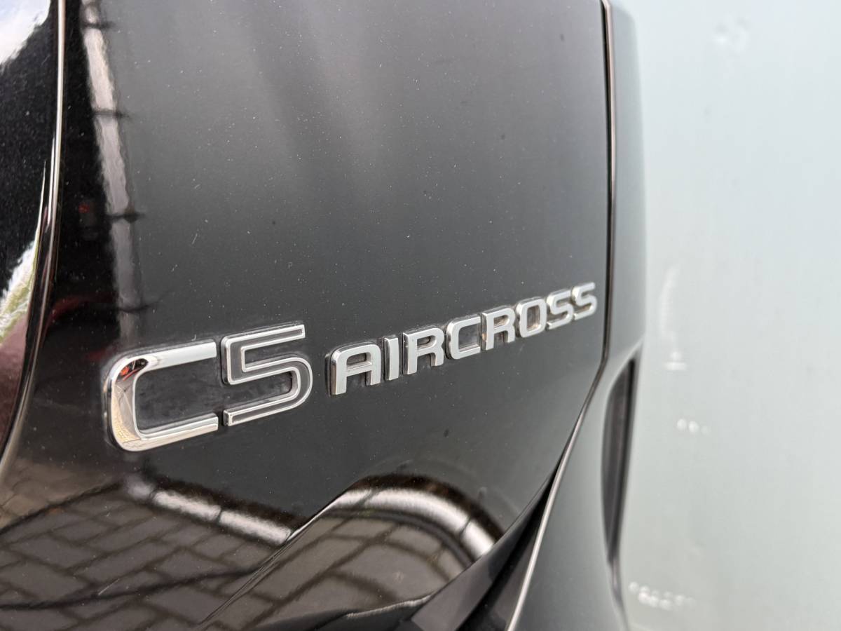 Citroën C5 Aircross Citroën C5 Aircross BWJ 2024 1.6 Plug-in Hybrid 225pk Plus TREKHAAK | PANO | LEDER | 360 CAMERA | ADAPTIVE CRUISE | KEYLESS | DODE HOEK | STOELVERW. | ELEKTR. STOELEN | ELEKTR. ACHTERKLEP | CARPLAY + ANDROID | NAVI | CLIMA | LMV | PDC