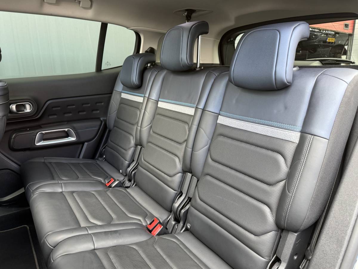 Citroën C5 Aircross Citroën C5 Aircross BWJ 2024 1.6 Plug-in Hybrid 225pk Plus TREKHAAK | PANO | LEDER | 360 CAMERA | ADAPTIVE CRUISE | KEYLESS | DODE HOEK | STOELVERW. | ELEKTR. STOELEN | ELEKTR. ACHTERKLEP | CARPLAY + ANDROID | NAVI | CLIMA | LMV | PDC