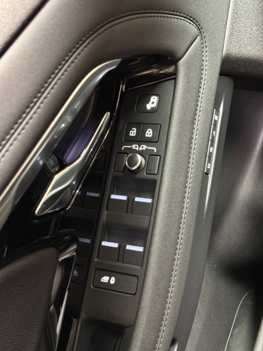 Land Rover Range Rover Evoque Land Rover RANGE ROVER EVOQUE 1.5 P300e AWD R-Dynamic S | Keyless | Pano | Camera | HUD | Stoelverwarming | Sfeerverlichting |