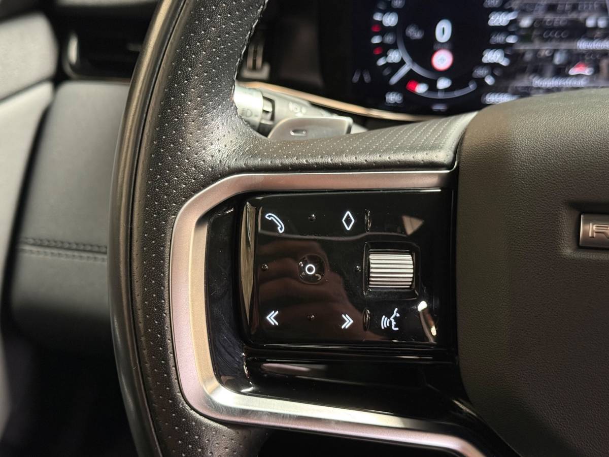 Land Rover Range Rover Evoque Land Rover RANGE ROVER EVOQUE 1.5 P300e AWD R-Dynamic S | Keyless | Pano | Camera | HUD | Stoelverwarming | Sfeerverlichting |