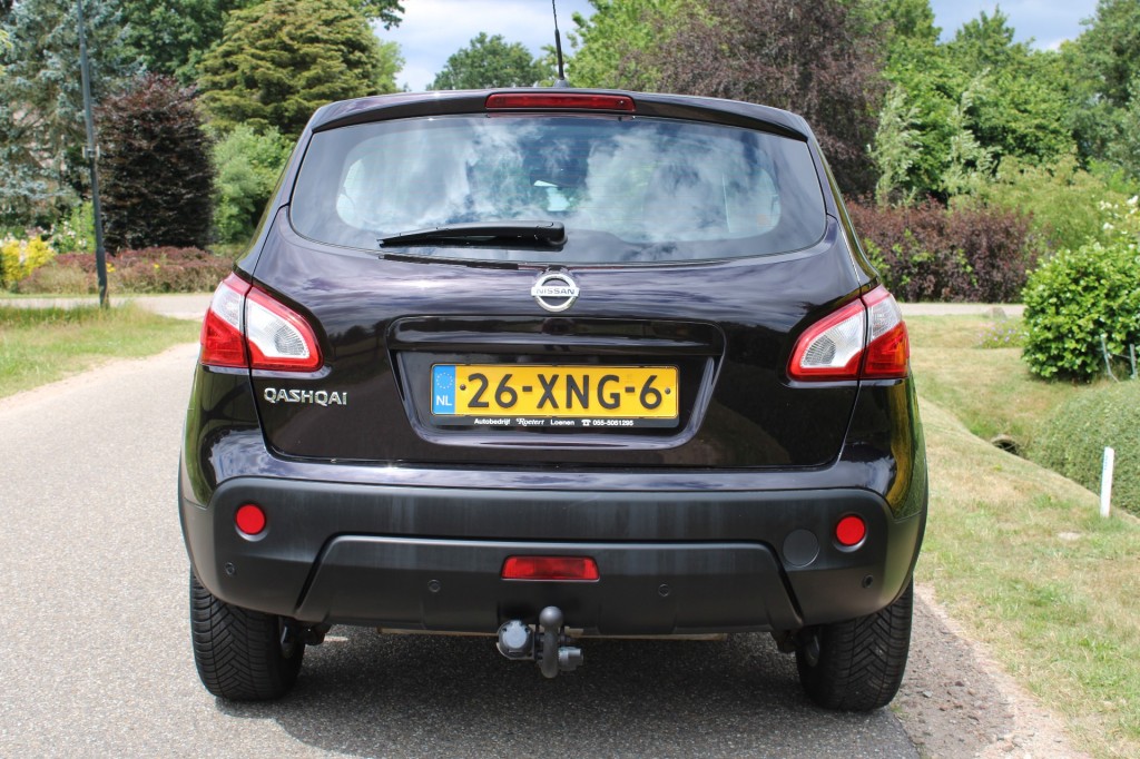 Nissan QASHQAI Nissan Qashqai 1.6 117pk Automaat Acenta ECC/Cruise/PDC/Trekhaak